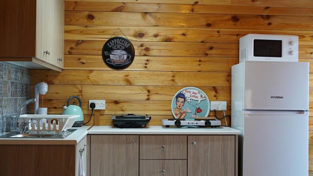 Happy Glamping Cy Villa Agios Theodoros Exterior photo